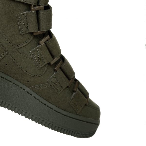 Nike Air Force 1 High 07 SP brand centr